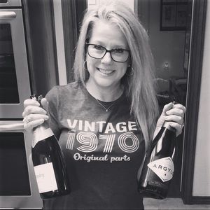 Meet your Posher, Debbie